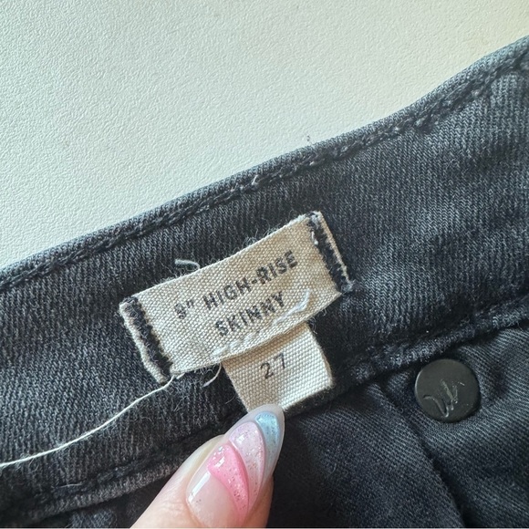 Madewell 9” high rise skinny black distressed denim jeans size 27 - Picture 6 of 7